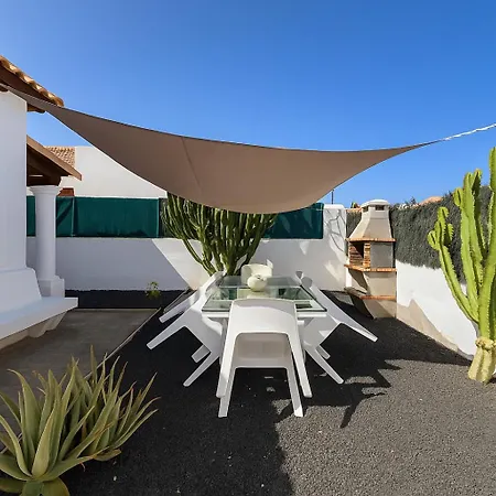 Villa Corralejo Beach コラレホ